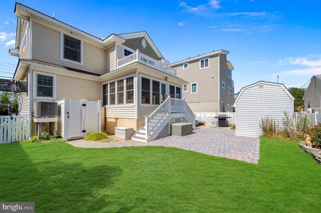 106 S Barnegat Ave, House other with 5 bedrooms, 2 bathrooms and null parking in Surf City NJ | Image 35