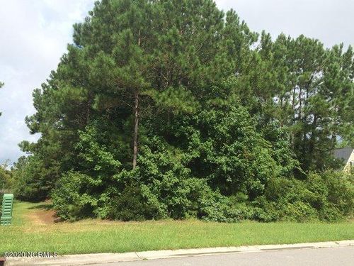 7725 Bonaventure Dr, Wilmington, NC, 28411-8745 | Card Image