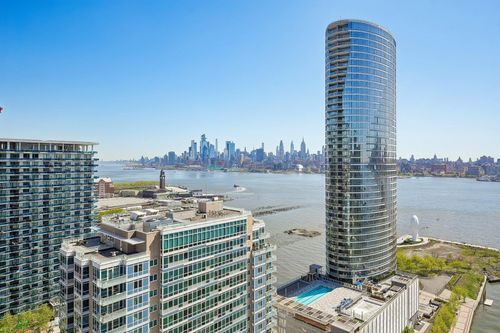 807-1 Shore Ln, Jersey City, NJ, 07310-2081 | Card Image