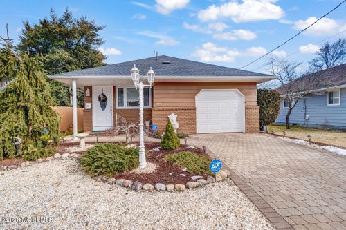 1990 Hovsons Blvd, Toms River, NJ, 08753-1519 | Card Image