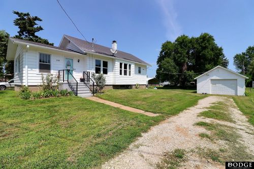 108 S Pine St, Hooper, NE, 68031-3042 | Card Image