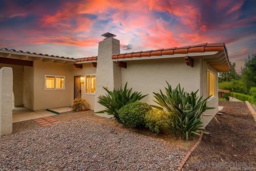 12450 Meandro Rd, San Diego, CA, 92128-2832 | Card Image