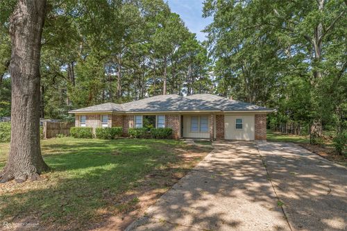 8920 Shady Ln, Shreveport, LA, 71118-2230 | Card Image
