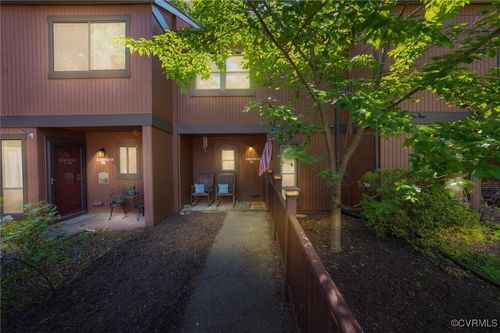 11605 E Briar Patch Dr, Midlothian, VA, 23113-2303 | Card Image