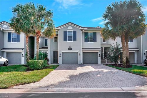 unit-102-16570 Goldenrod Ln, ALVA, FL, 33920-4652 | Card Image