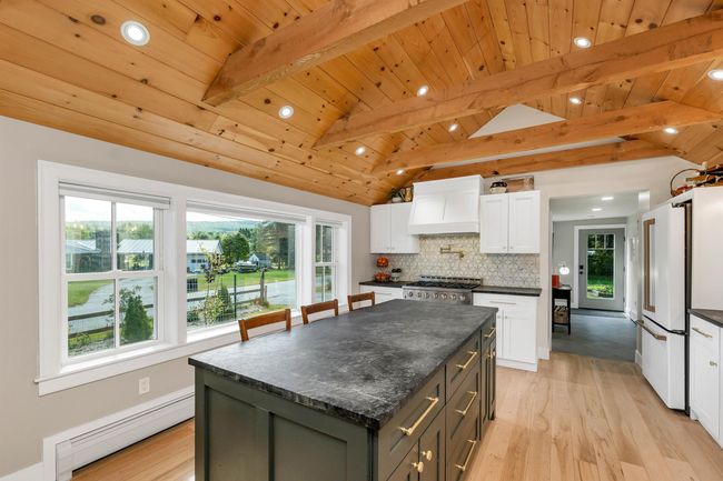 8 Hayward Rd, House other with 3 bedrooms, 3 bathrooms and null parking in Plainfield NH | Image 42