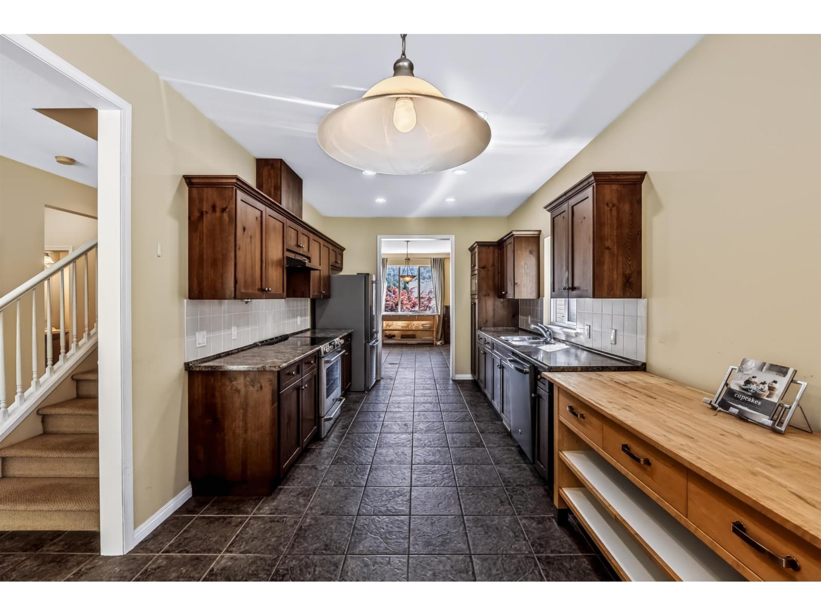 Residential in Abbotsford 5