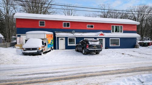 10028 W Higgins Lake Dr, Roscommon, MI, 48653-9561 | Card Image