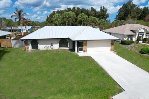 783 Carnation Dr, SEBASTIAN, FL, 32958-4988 | Card Image