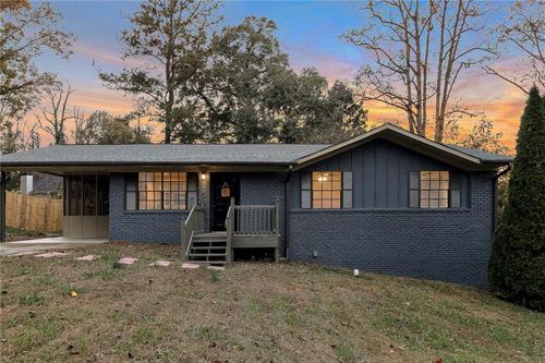 3390 Creek Valley Dr Se, Smyrna, GA, 30082-2519 | Card Image