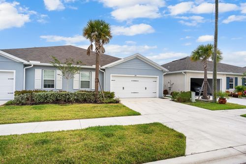 834 Persimmon Pl, Fort Pierce, FL, 34981-5337 | Card Image
