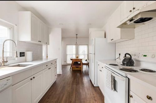 b-2709 Parker Ln, Austin, TX, 78741-5530 | Card Image