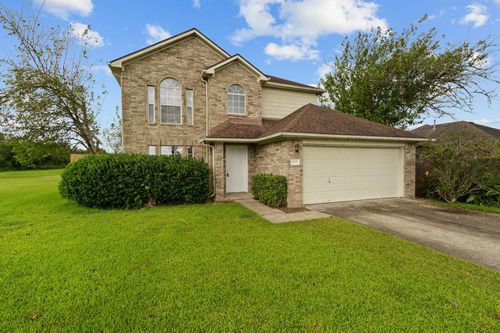 5800 Winding Brook Dr, Dickinson, TX, 77539-7229 | Card Image