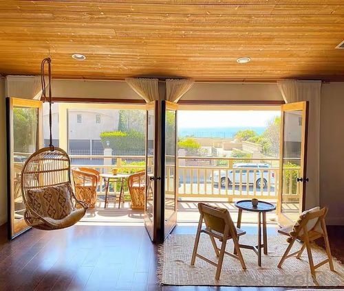 837 4th St, Encinitas, CA, 92024-3413 | Card Image