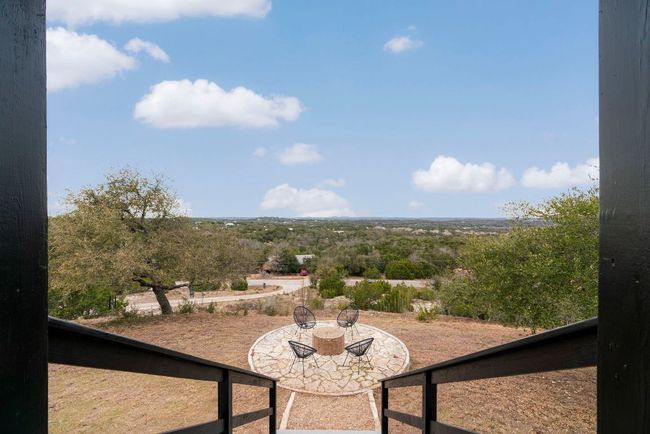 Front viewing area for fire pit or gathering with friends | Image 36