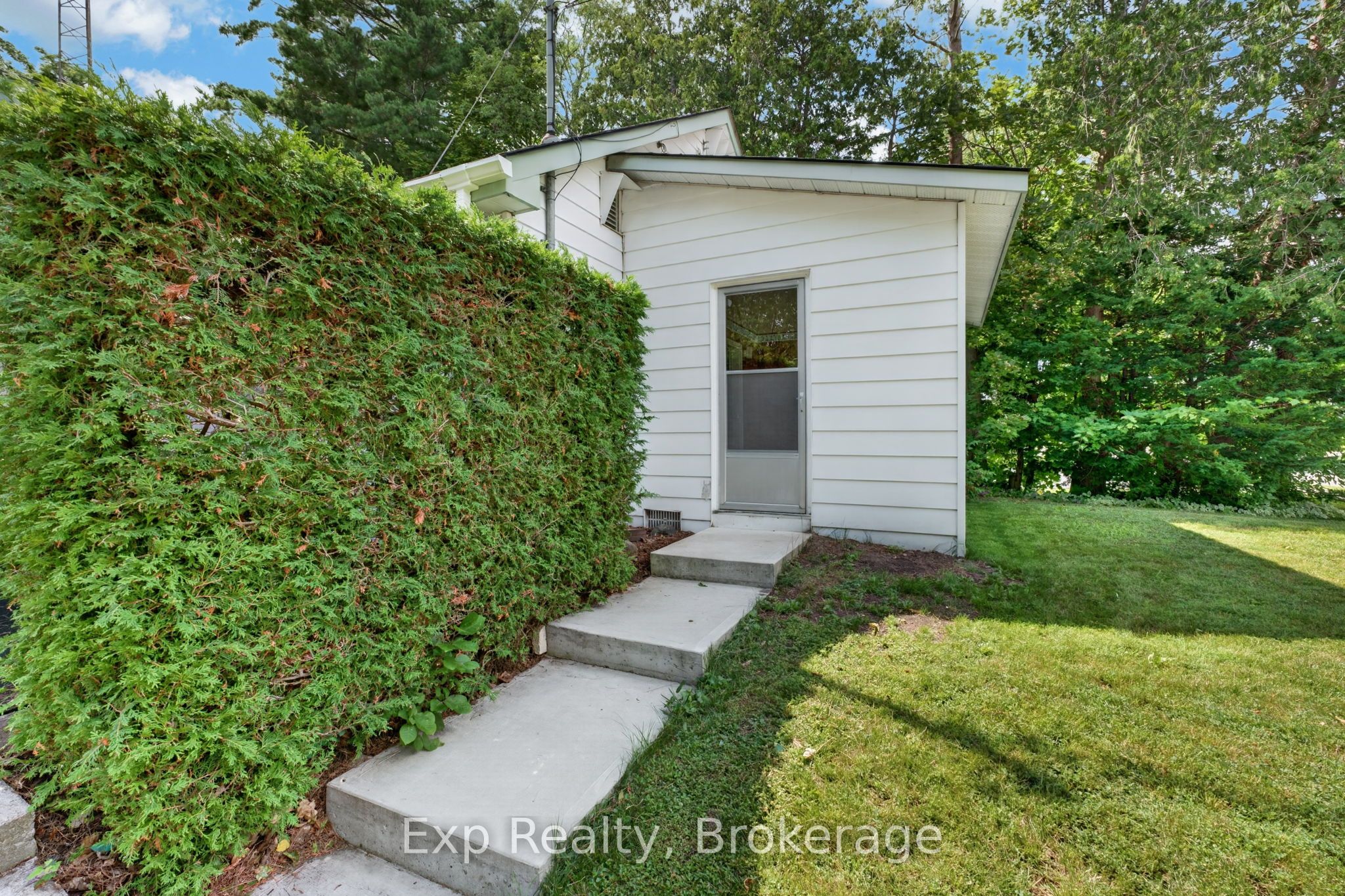 Residential in Prince Edward County 5