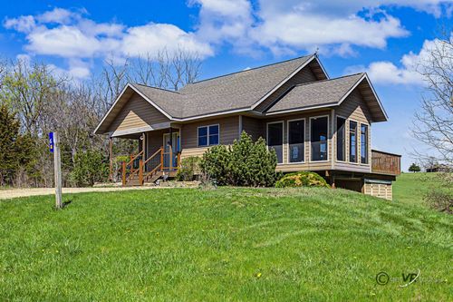 6 E Aspen Ct, Galena, IL, 61036-9701 | Card Image