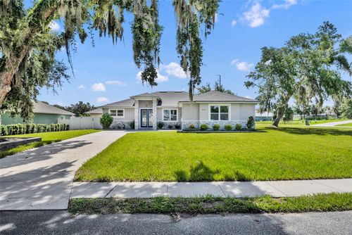 840 Oaks Shores Rd, LEESBURG, FL, 34748-7157 | Card Image
