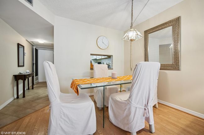 APT-226C - 5300 Ne 24 Th Ter, Condo with 2 bedrooms, 2 bathrooms and null parking in Fort Lauderdale FL | Image 15