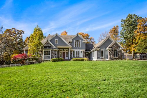 7540 Alaska Rdg Se, Alto, MI, 49302-9549 | Card Image