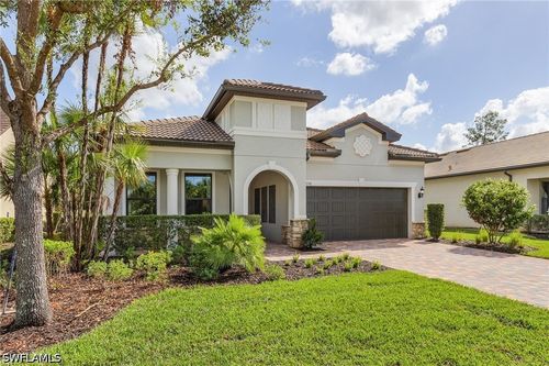 9248 Cormorant Dr, NAPLES, FL, 34120-1821 | Card Image