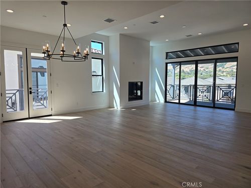 1463 Hansen Ln, San Luis Obispo, CA, 93401-6318 | Card Image