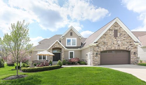 238 Westview Dr, Aurora, OH, 44202-9410 | Card Image