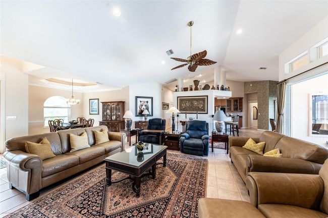 518 Saint Girons Ct, House other with 3 bedrooms, 3 bathrooms and null parking in PUNTA GORDA FL | Image 13