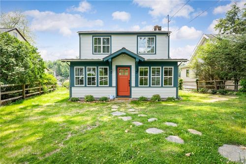 24 Cove Rd, South Salem, NY, 10590-1023 | Card Image