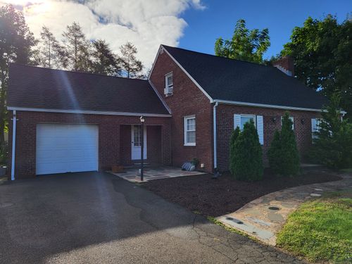 332 Washington Ave, North Haven, CT, 06473-1306 | Card Image