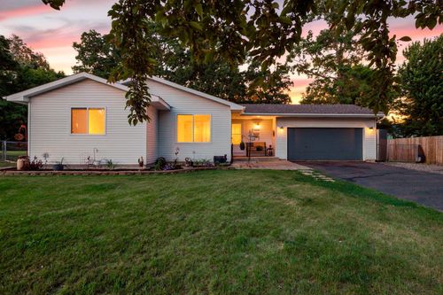 23284 Woodbine St Nw, Saint Francis, MN, 55070-8703 | Card Image