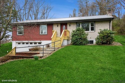 444 Meadow Spring Rd, Latrobe, PA, 15650-5474 | Card Image