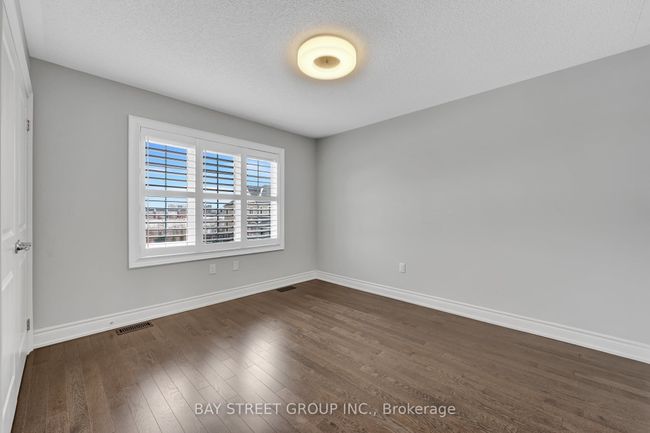 1275 Raspberry Terr, House other with 4 bedrooms, 3 bathrooms and 2 parking in Milton ON | Image 30
