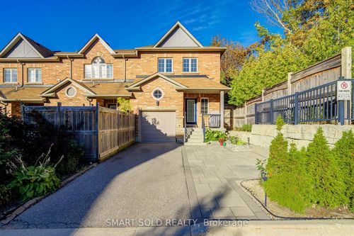 22-8777 Dufferin St, Vaughan, ON, L4J8W3 | Card Image
