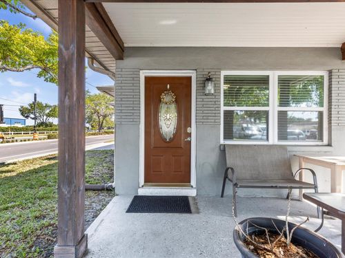 3423 W Aileen St, TAMPA, FL, 33607-1813 | Card Image