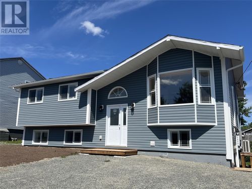 10 8th Ave, Grand Falls Windsor, NL, A2B1J5 | Card Image