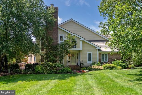 7 Old Boxwood Ln, LUTHERVILLE TIMONIUM, MD, 21093-4750 | Card Image