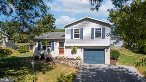 103 Patricia Ln, PLEASANT GAP, PA, 16823-9602 | Card Image