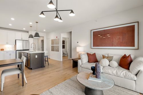 304-2 Codman Way, Westborough, MA, 01581 | Card Image