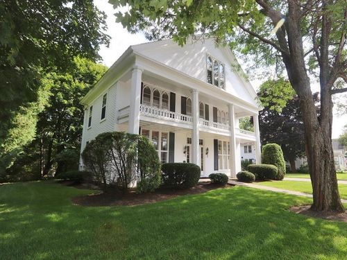 72 Main Street, Orono, ME, 04473 | Card Image