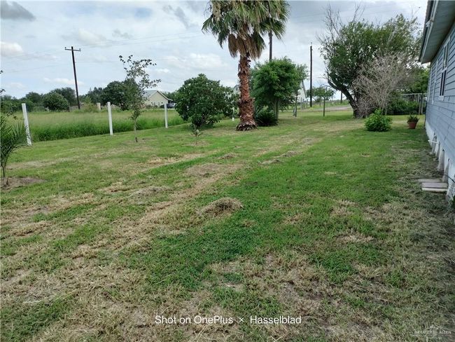 9458 Charles Green Rd, House other with 3 bedrooms, 2 bathrooms and null parking in Edcouch TX | Image 11