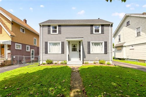 240 Rawlinson Rd, Irondequoit, NY, 14617-4640 | Card Image