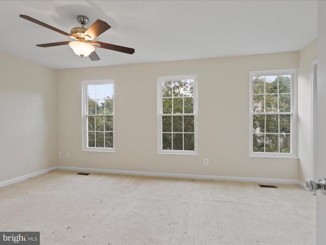 10612 Winfield Loop, Townhouse with 4 bedrooms, 4 bathrooms and null parking in MANASSAS VA | Image 20