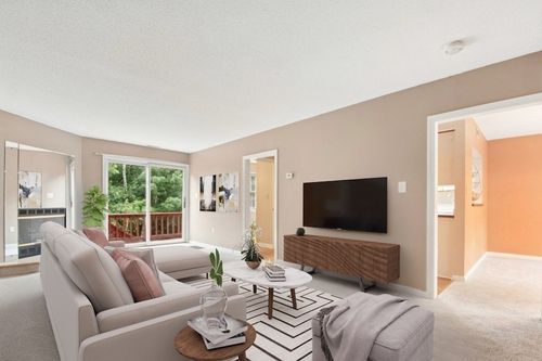 b-4 Herbert Dr, Sutton, MA, 01590-3878 | Card Image