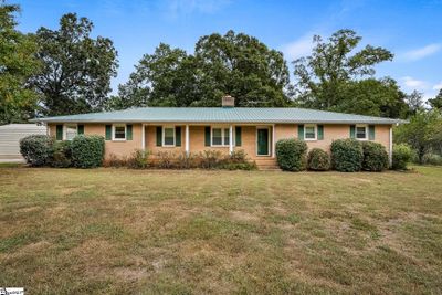 113 Soapstone Drive, House other with 3 bedrooms, 2 bathrooms and null parking in Starr SC | Image 1