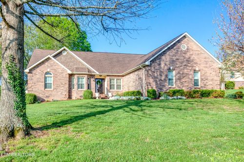 5605 Glenlyn Dr, Powell, TN, 37849-4957 | Card Image