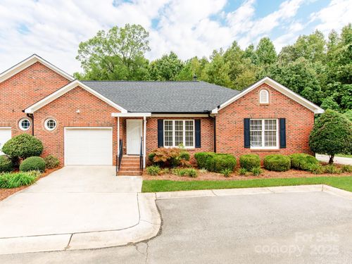 2207 Windsor Woods Dr, Gastonia, NC, 28054-0819 | Card Image