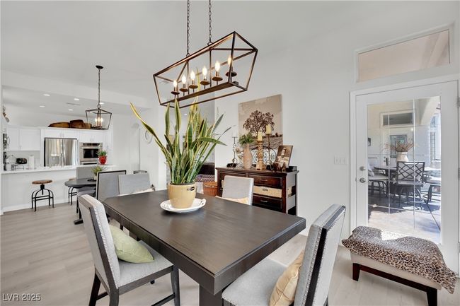 10001 Cresent Creek Dr, House other with 2 bedrooms, 2 bathrooms and null parking in Las Vegas NV | Image 18