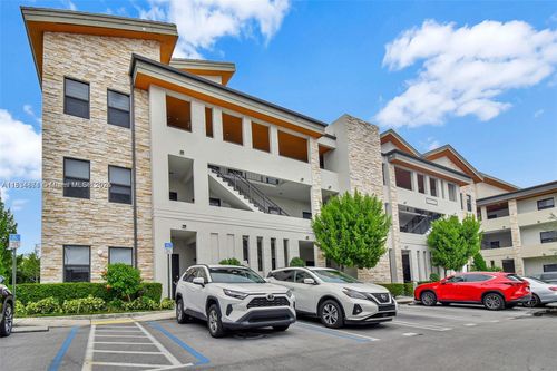 apt-2-8195 Nw 104th Ave, Doral, FL, 33178-4612 | Card Image
