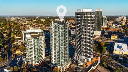 1909-15 Wellington St S, Kitchener, ON, N2G0E4 | Card Image